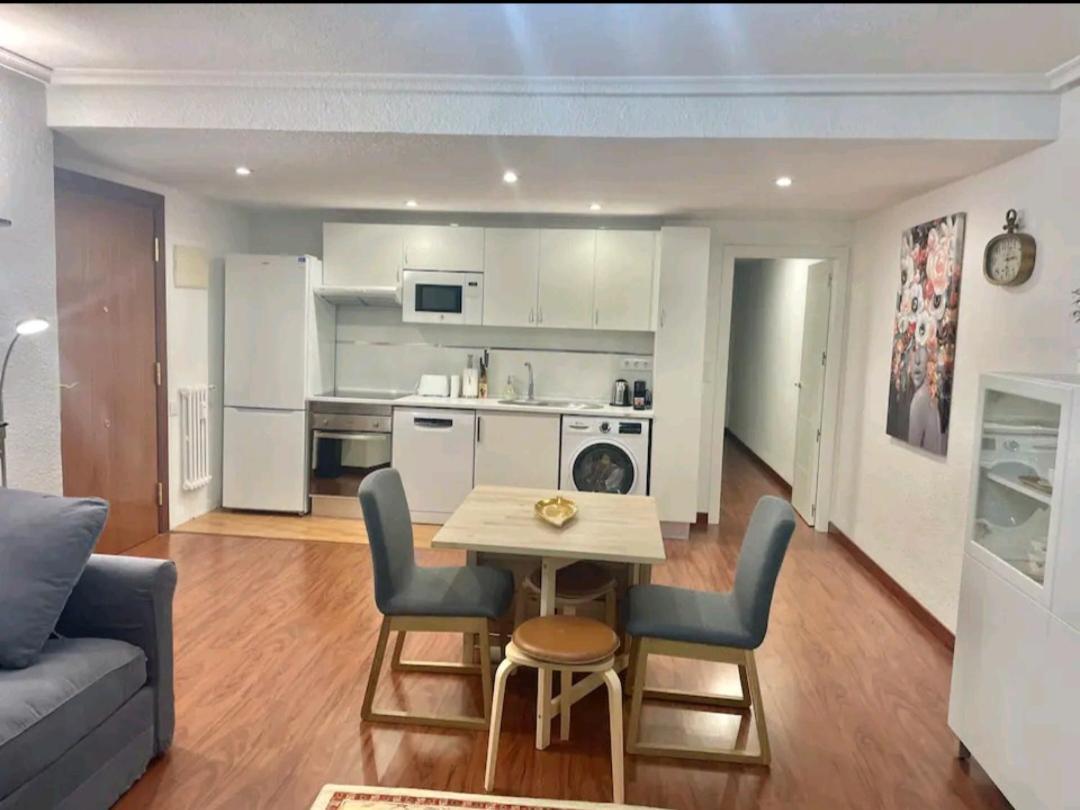 Appartement Piso Nuevo Centro Doctor Casal à Oviede Extérieur photo