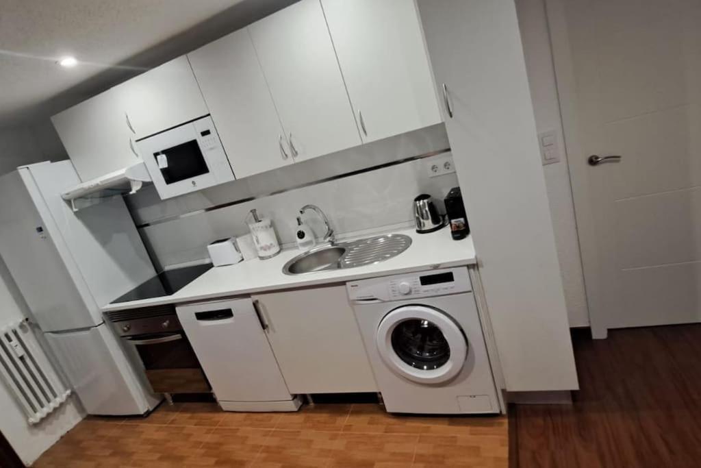 Appartement Piso Nuevo Centro Doctor Casal à Oviede Extérieur photo